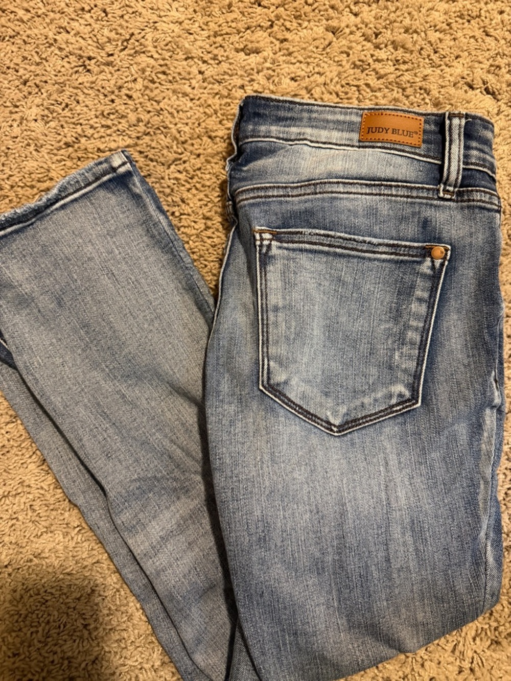 Judy Blue Light Wash Skinny Jeans